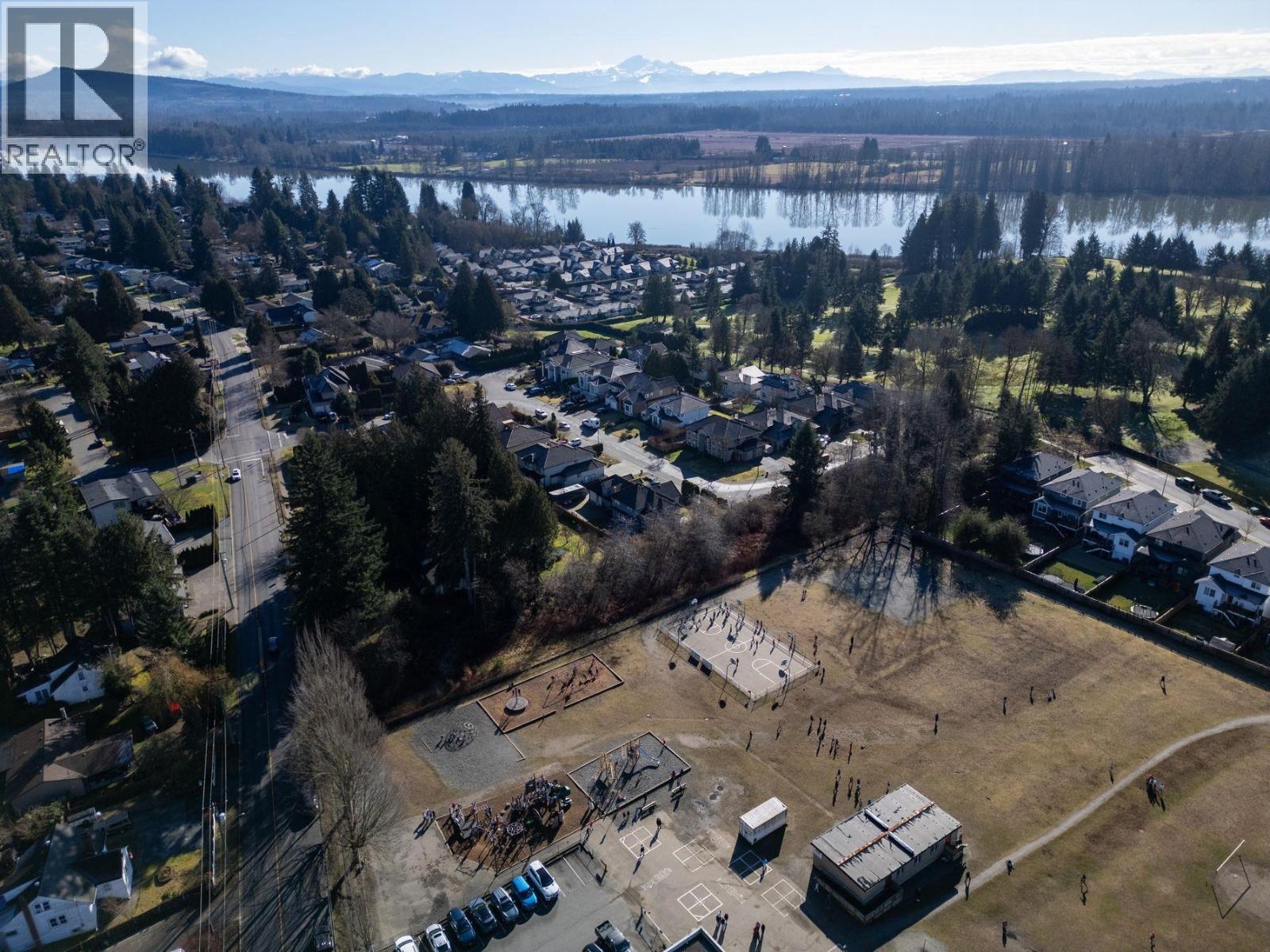 For sale: 20886 RIVER ROAD, Maple Ridge, British Columbia V2X1Z7 ...