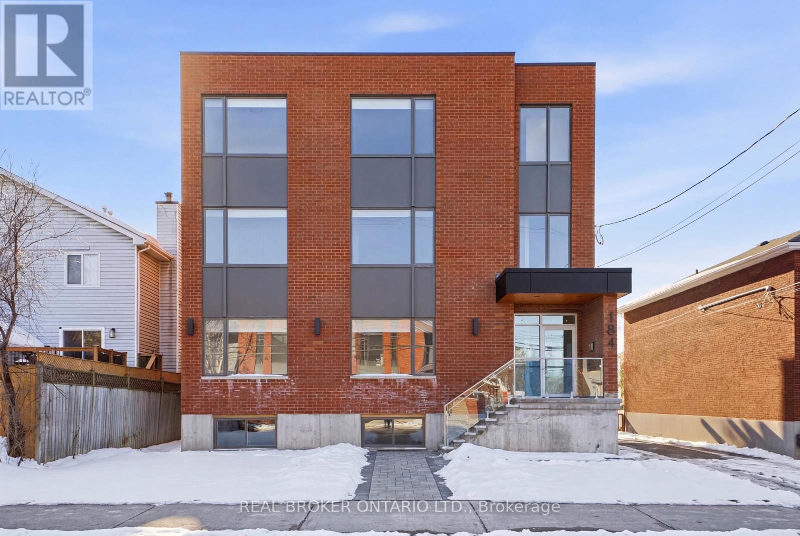 For rent: 5 - 184 WOODROFFE AVENUE, Ottawa, Ontario K2A3T9 - X12806178 ...