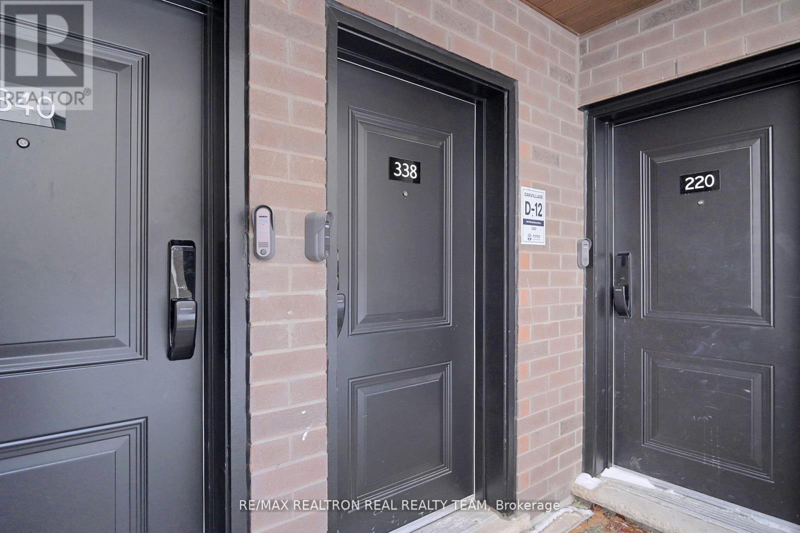 Row / Townhouse for Sale in 338 - 349 WHEAT BOOM DRIVE|Oakville (JM Joshua Meadows), Ontario L6H7X5 4