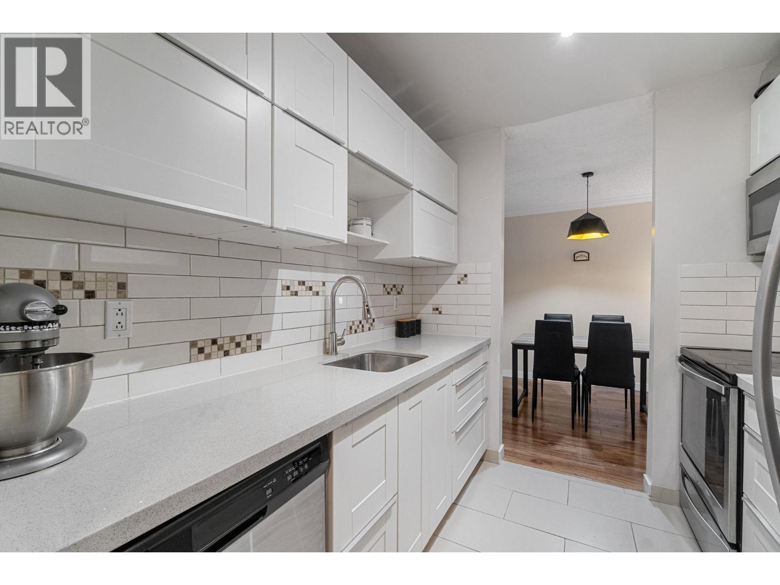 For sale: 118 7431 MINORU BOULEVARD, Richmond, British Columbia