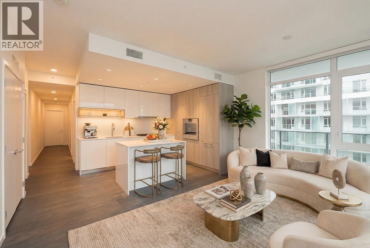 For sale: 802 6200 MINORU BOULEVARD, Richmond, British Columbia