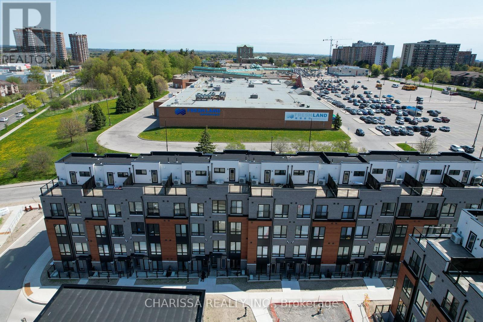 9-30LIBENWAY,Toronto(Malvern),OntarioM1J3Z4