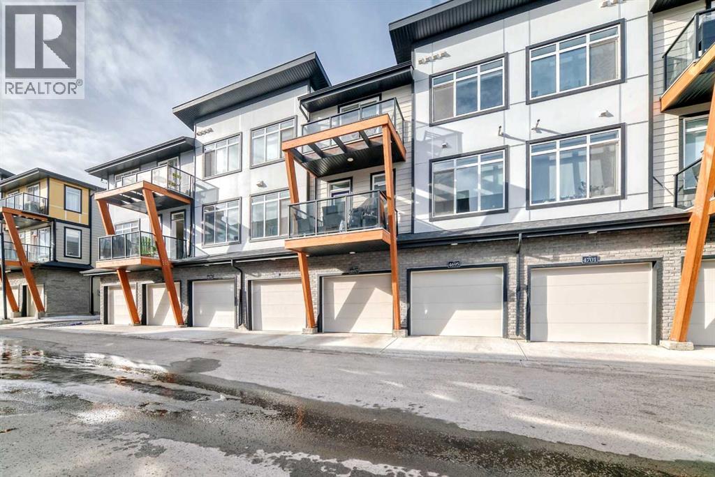 Row / Townhouse for Sale in 4697 SETON Drive SE|Calgary, Alberta T3M3T9 4