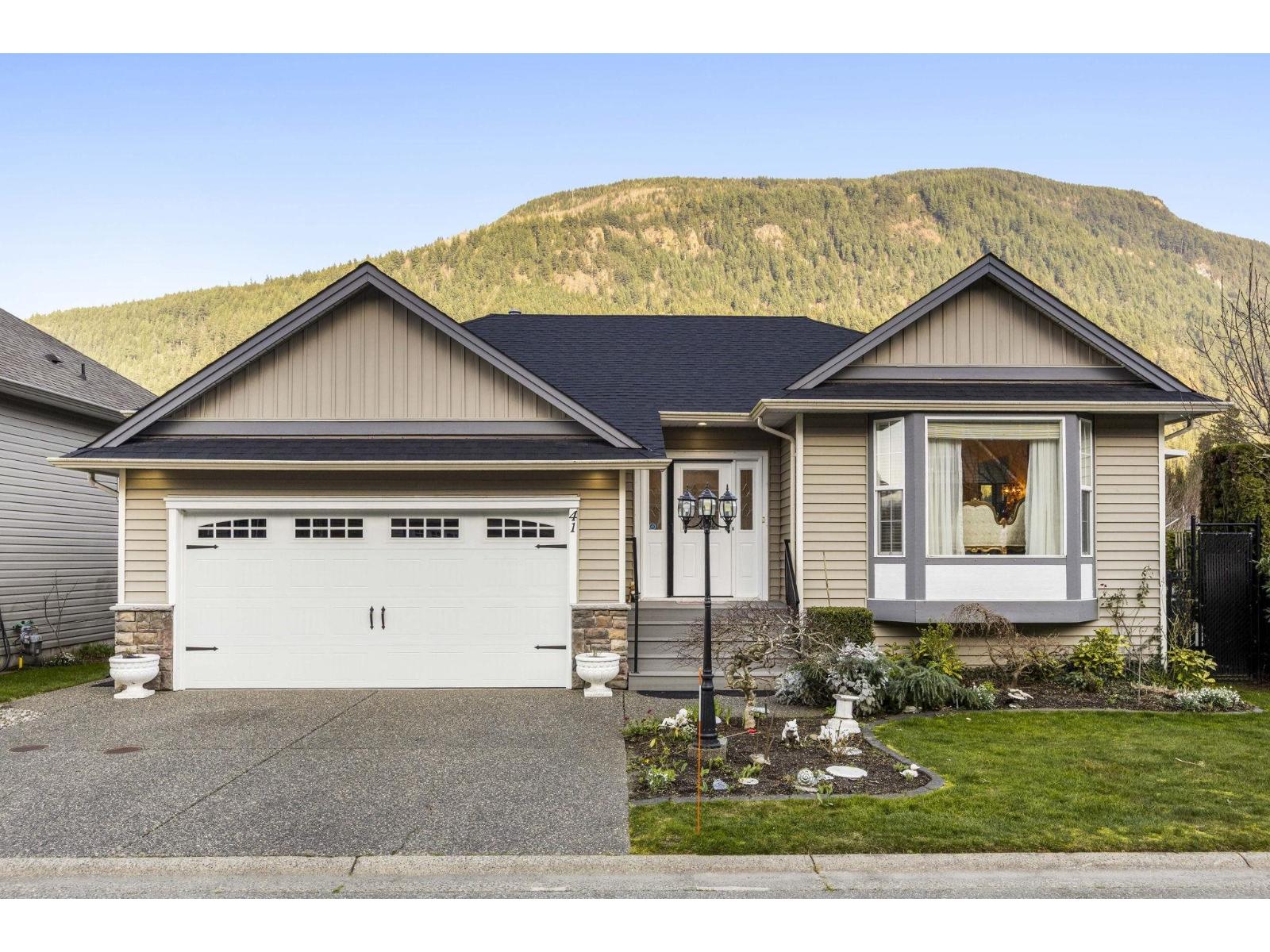 For sale: 41 349 WALNUT AVENUE, Harrison Hot Springs, Harrison Hot