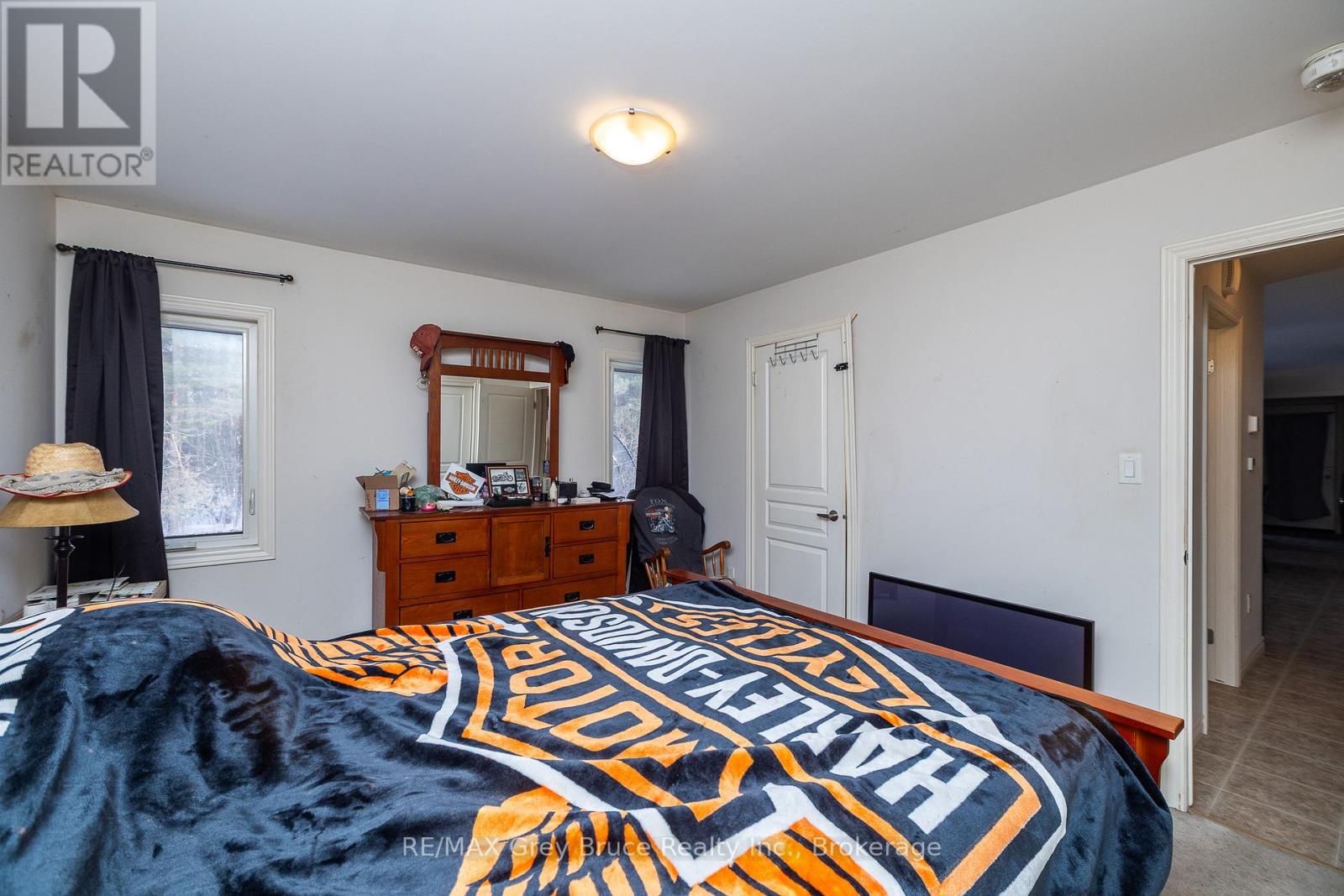 For sale: 260 SPRING CREEK ROAD, South Bruce Peninsula, Ontario N0H1P0 ...