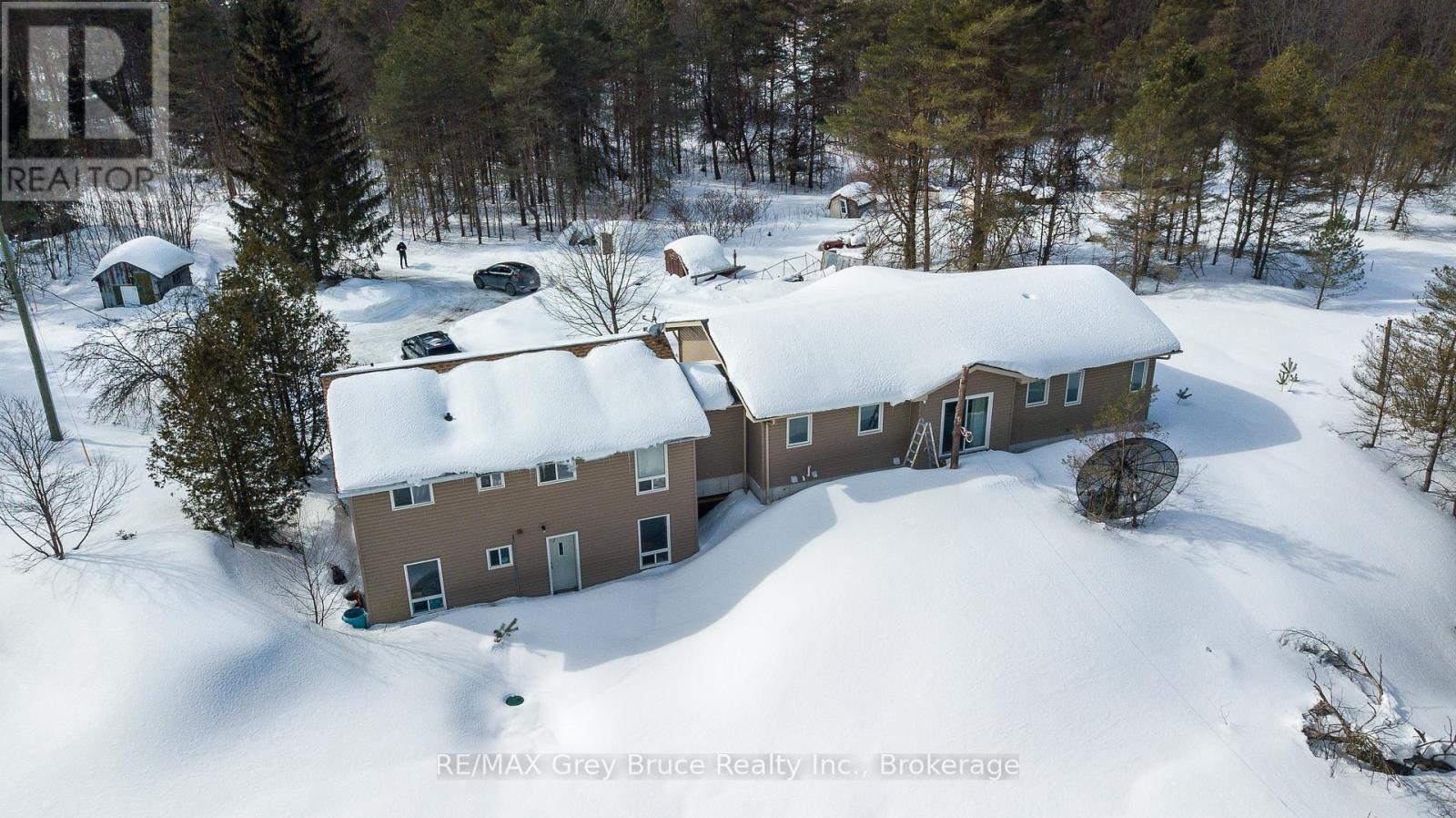 For sale: 260 SPRING CREEK ROAD, South Bruce Peninsula, Ontario N0H1P0 ...