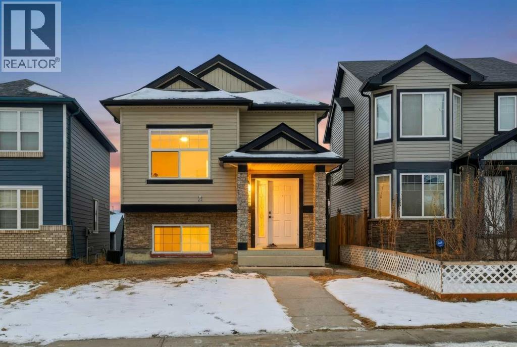 House for Sale in 81 Saddlemont Road NE|Calgary, Alberta T3J5E4