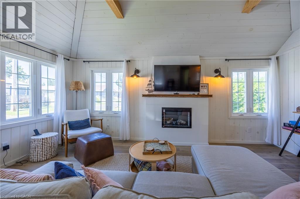 For sale: 11 BASS Lane, Long Point, Ontario N0E1M0 - 40811002