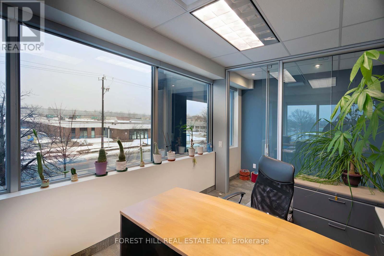 For sale: 200 - 23 LESMILL ROAD, Toronto (St. Andrew-Windfields ...