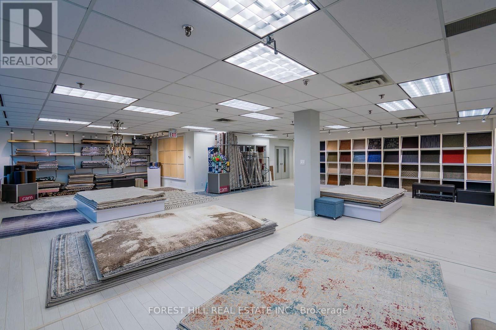 For sale: 200 - 23 LESMILL ROAD, Toronto (St. Andrew-Windfields ...