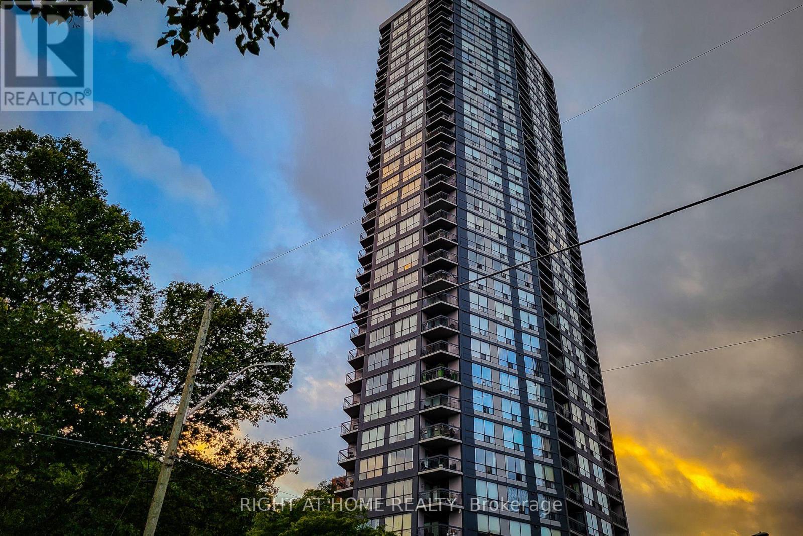 601 - 150 CHARLTON AVENUE E, Hamilton (Corktown), Ontario L8N3X3