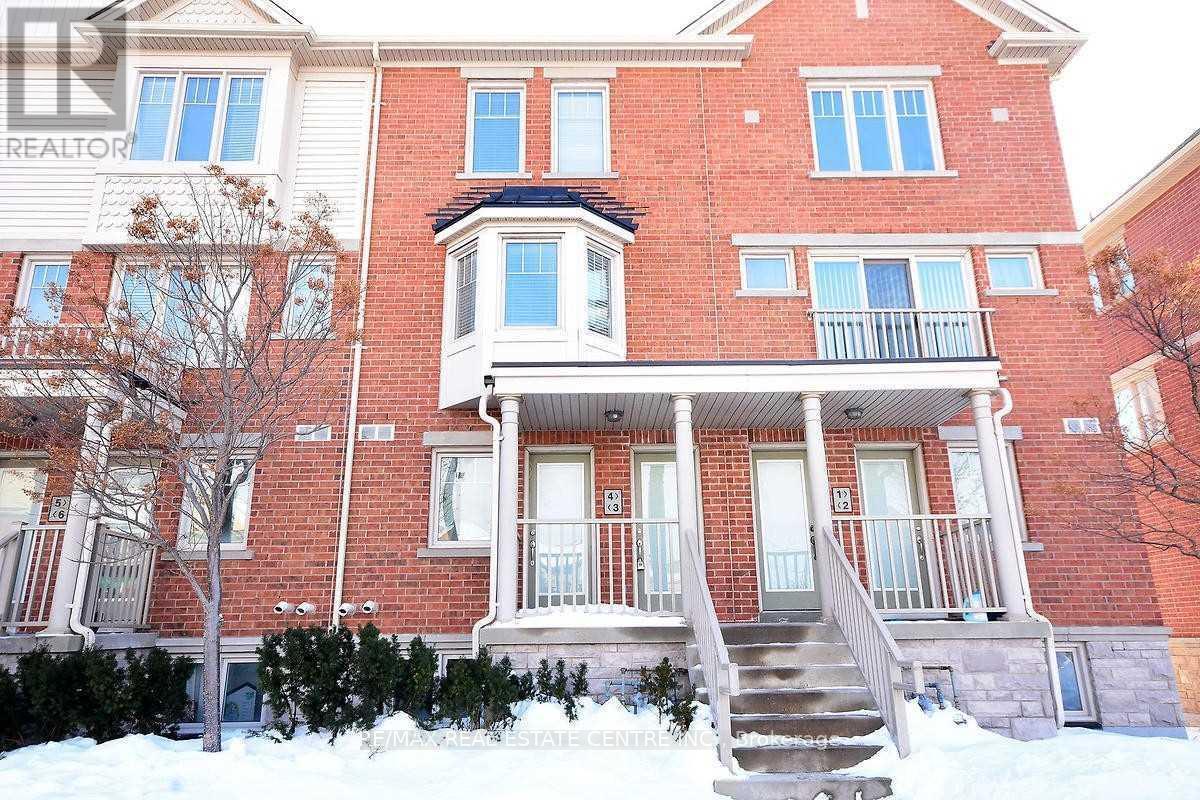Row / Townhouse for Sale in 4 - 5605 OSCAR PETERSON BOULEVARD|Mississauga (Churchill Meadows), Ontario L5M0T2 2