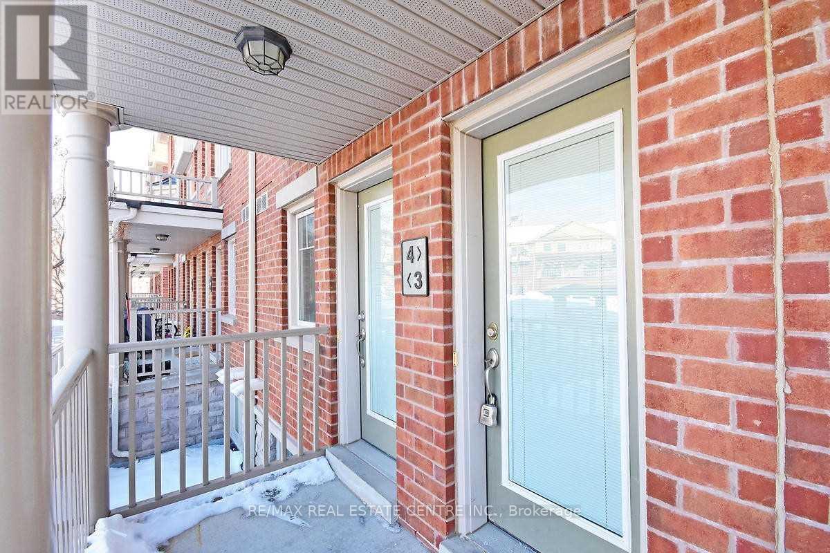 Row / Townhouse for Sale in 4 - 5605 OSCAR PETERSON BOULEVARD|Mississauga (Churchill Meadows), Ontario L5M0T2 4