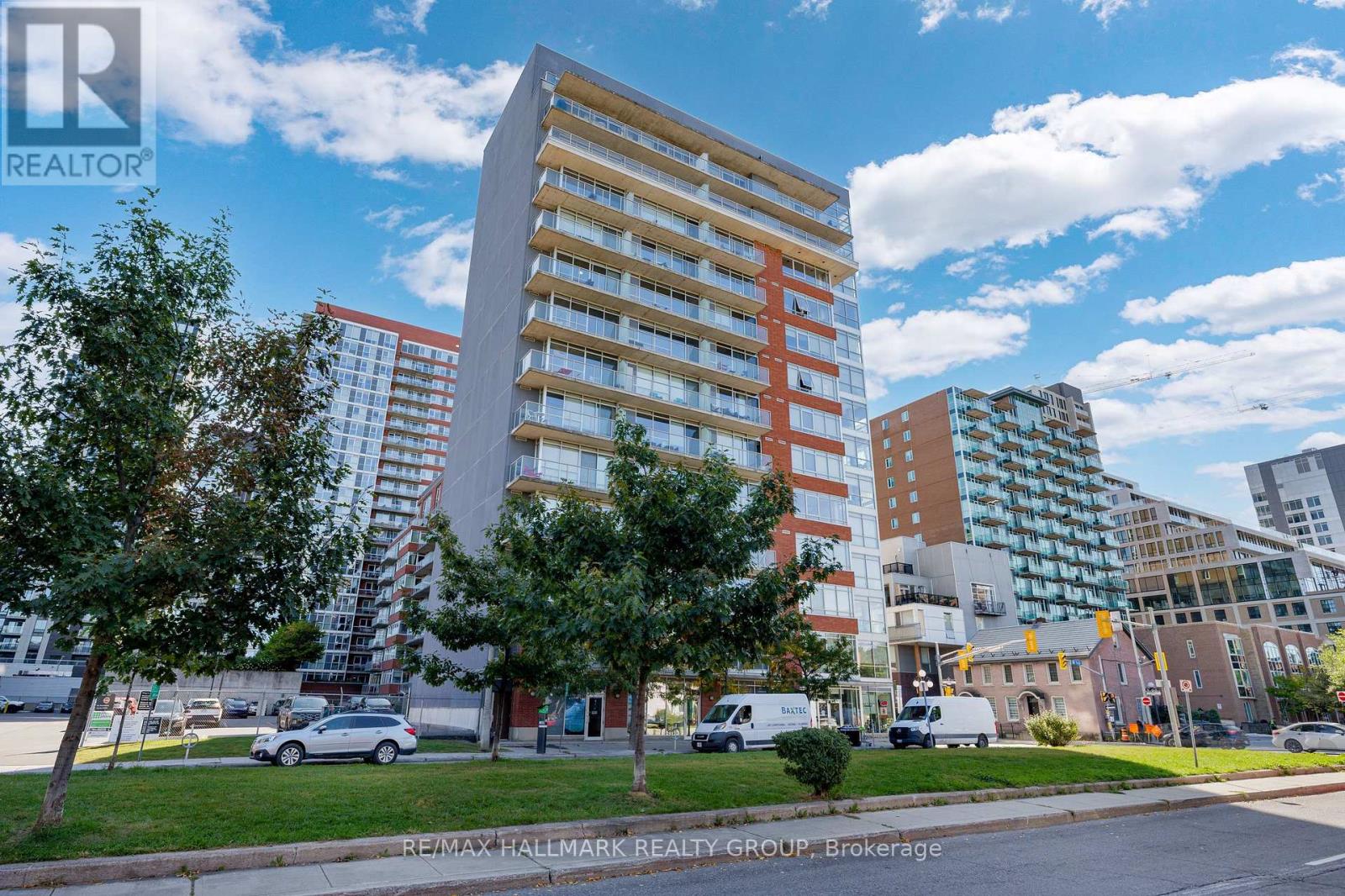 210 - 180 YORK STREET, Ottawa, Ontario K1N1J6