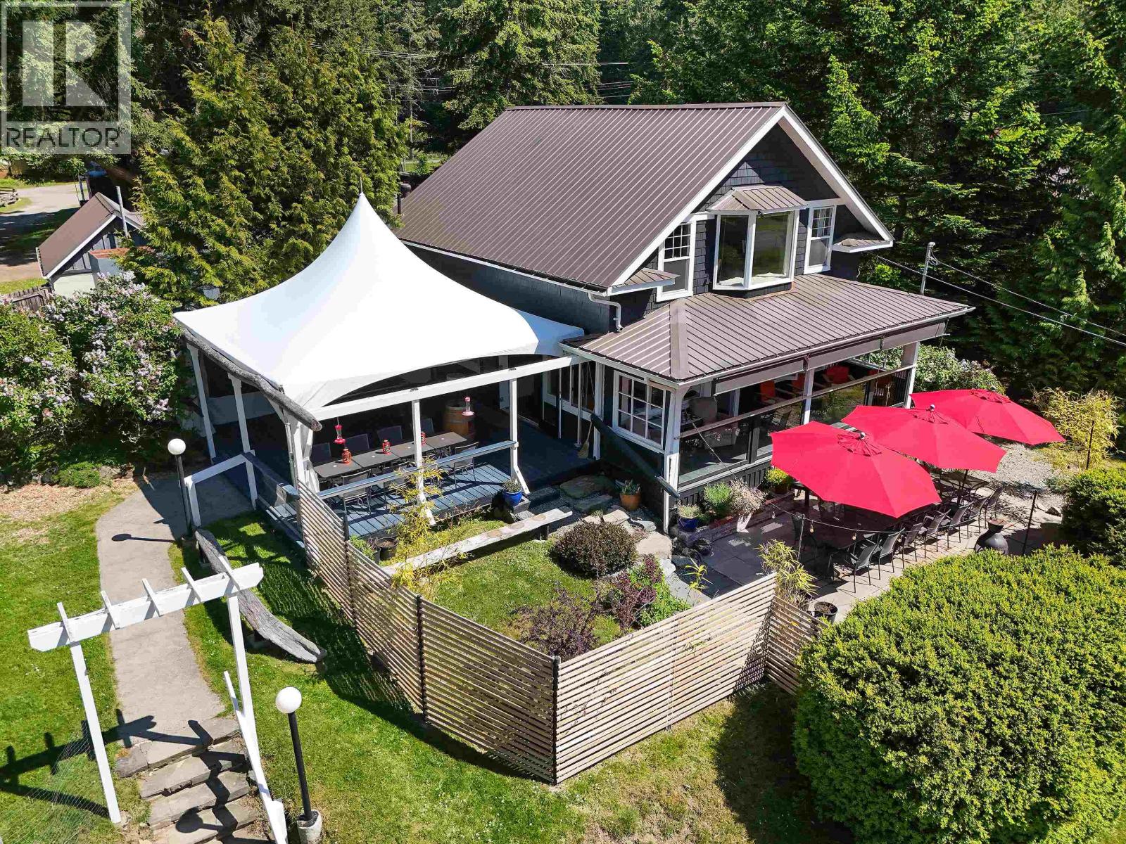 454 VILLAGE BAY ROAD