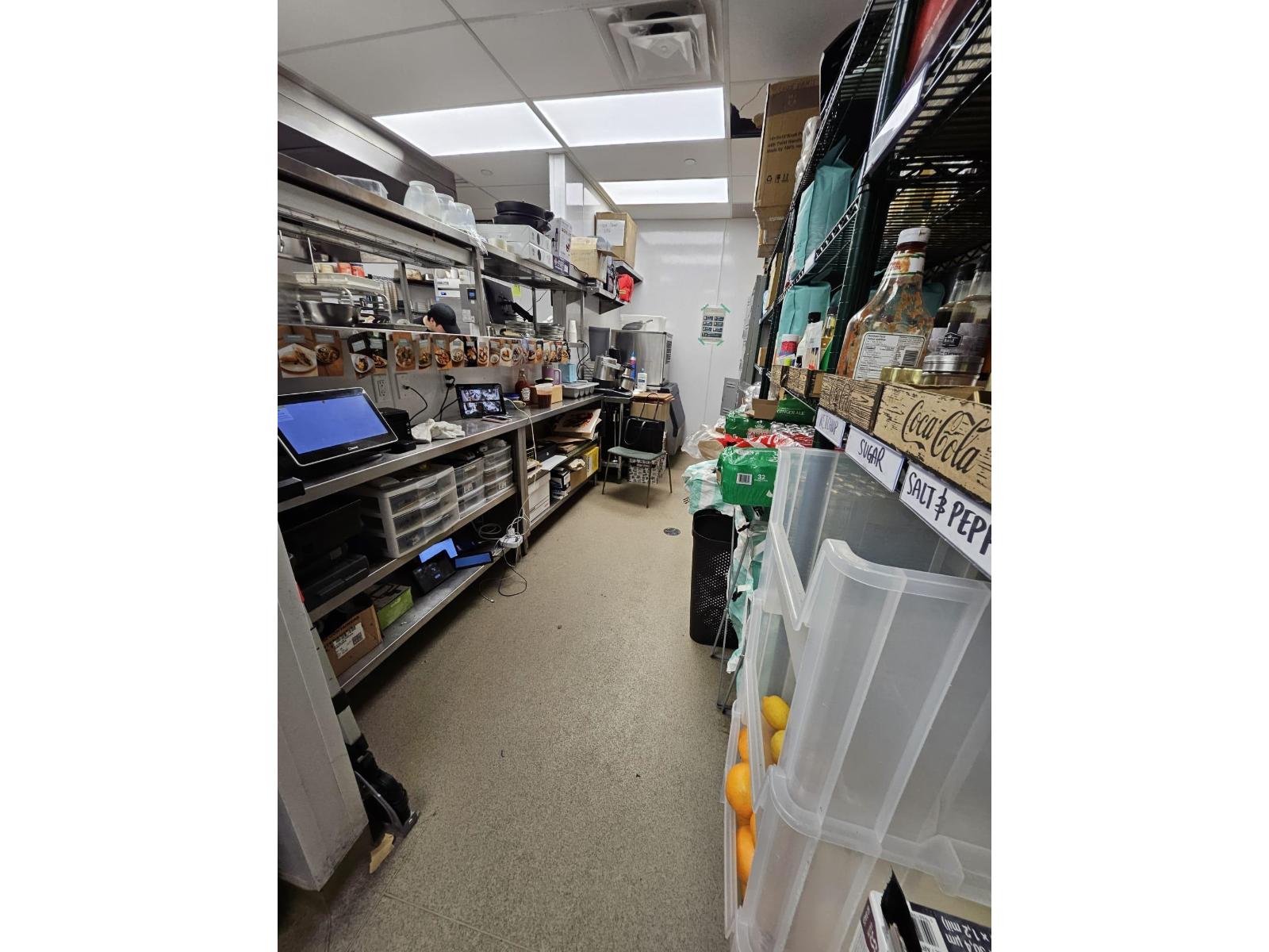 Commercial Property — Surrey, Surrey, BC photo 3