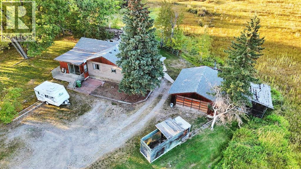 For sale: 4152 47 Avenue, Rocky Mountain House, Alberta T4T1C8