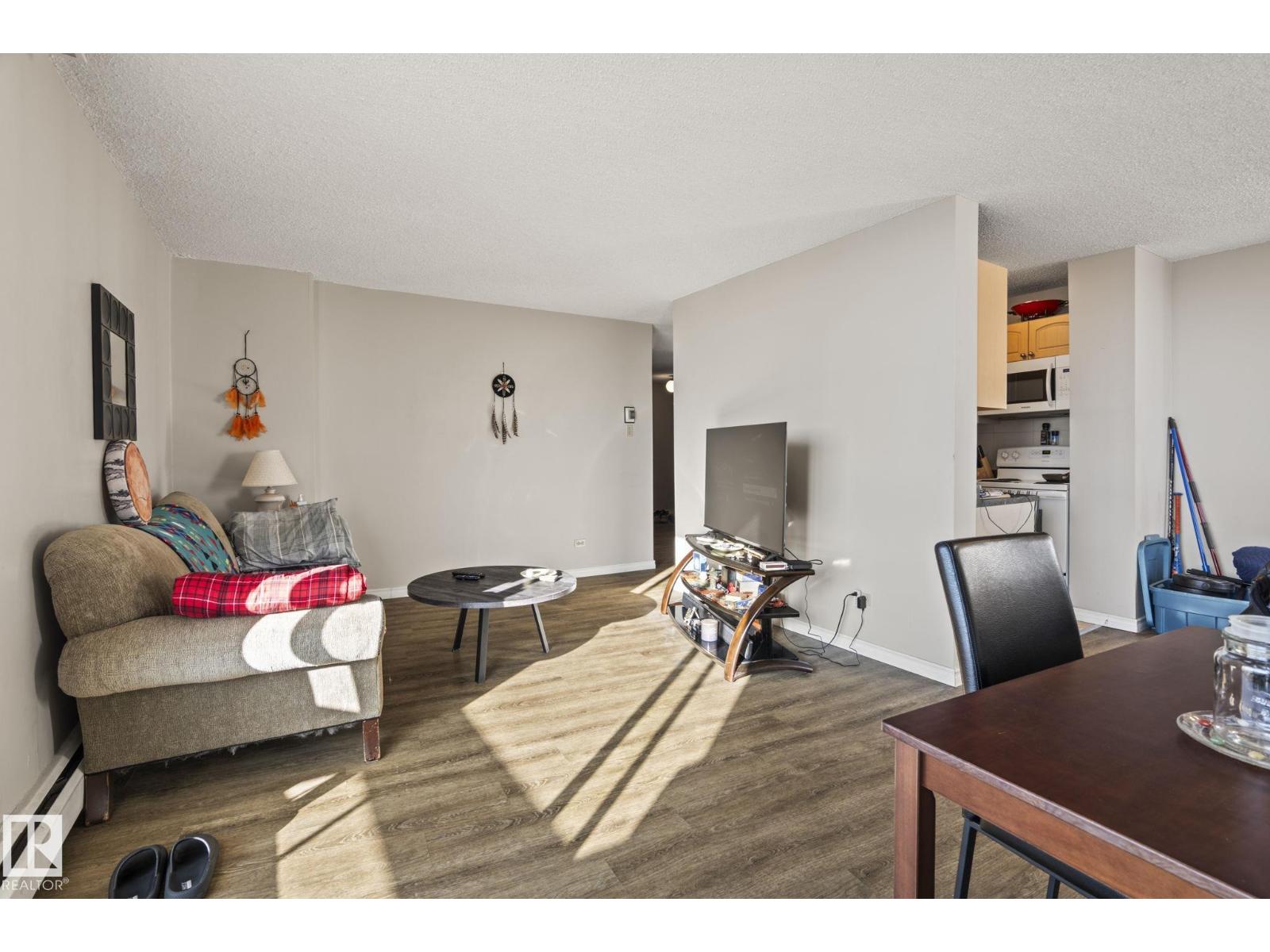#1602 10883 SASKATCHEWAN DRIVE NW NW, Edmonton, Alberta T6E4S6