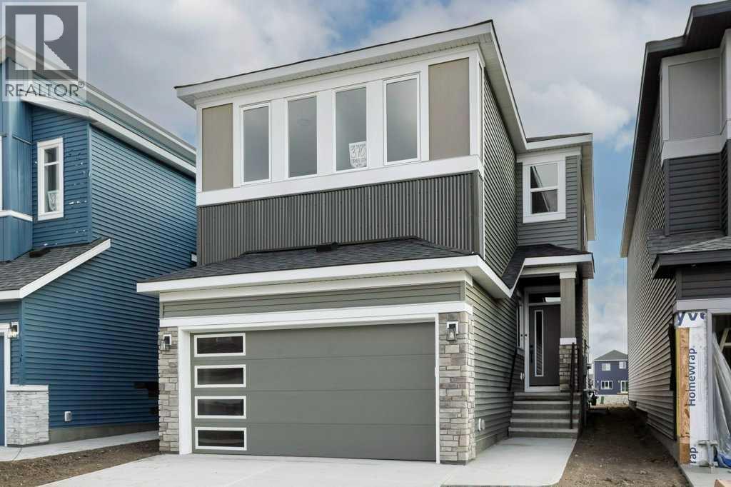 House for Sale in 370 Corner Glen Way NE|Calgary, Alberta T3N2P1 2