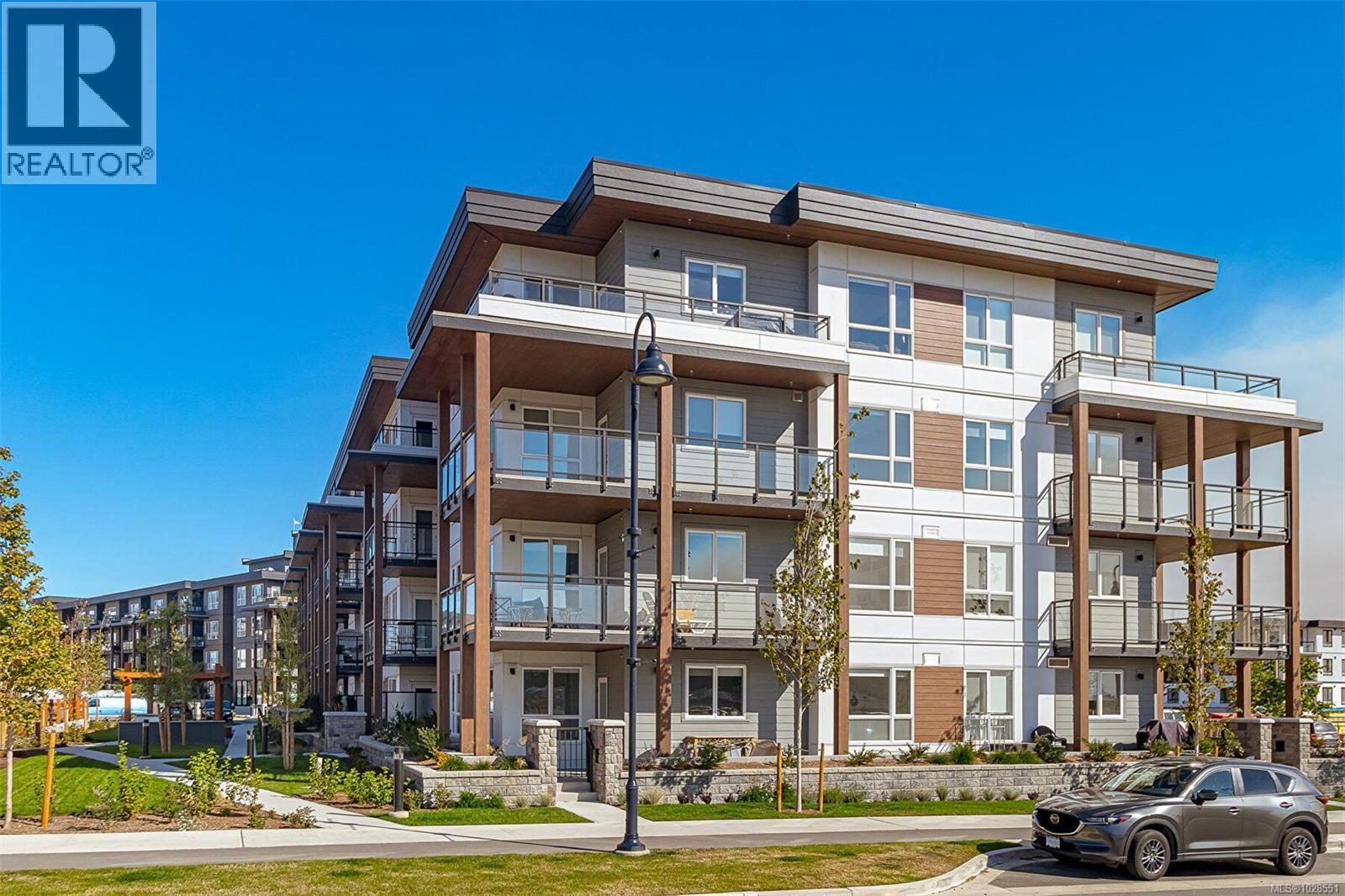 202 3564 Ryder Hesjedal Way, Colwood, British Columbia V9C3A1