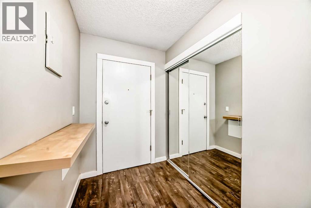 Apartment for Sale in 401, 1829 11 Avenue SW|Calgary, Alberta T3C0N7 3