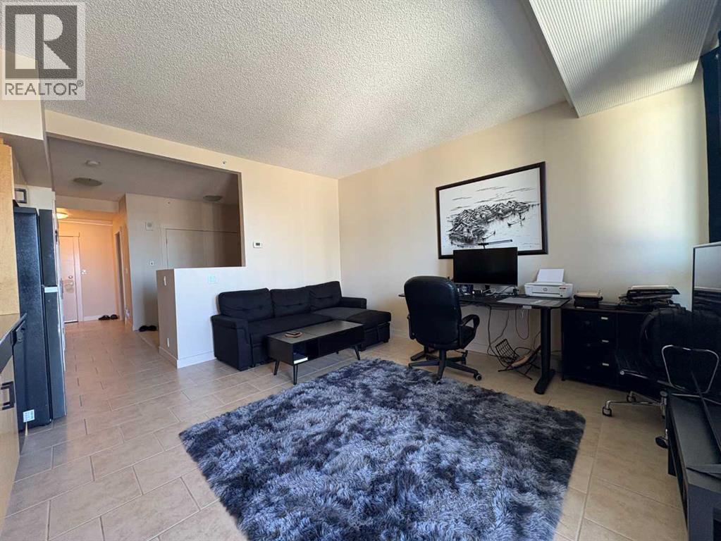 Apartment for Sale in 1315, 8880 Horton Road SW|Calgary, Alberta T2V2W3 3