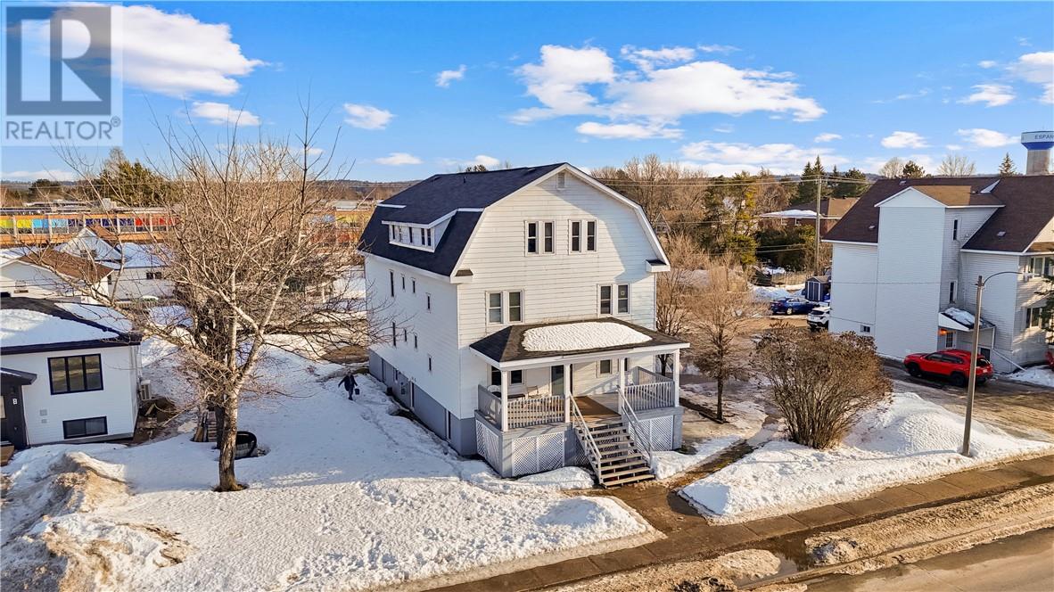 186 BARBER Street, Espanola, Ontario P5E1S4