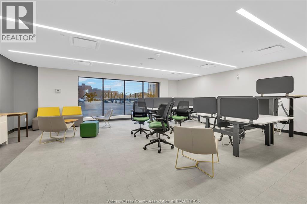 For lease: 333 RIVERSIDE DRIVE West, Windsor, Ontario N9A7C5 - 26005510 ...