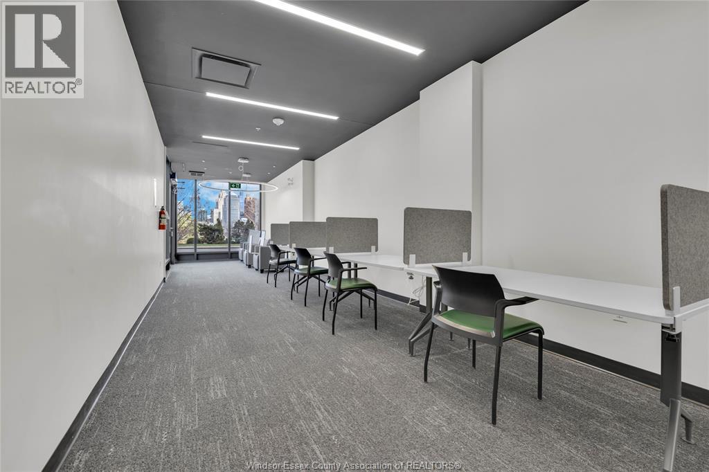 For lease: 333 RIVERSIDE DRIVE West, Windsor, Ontario N9A7C5 - 26005510 ...