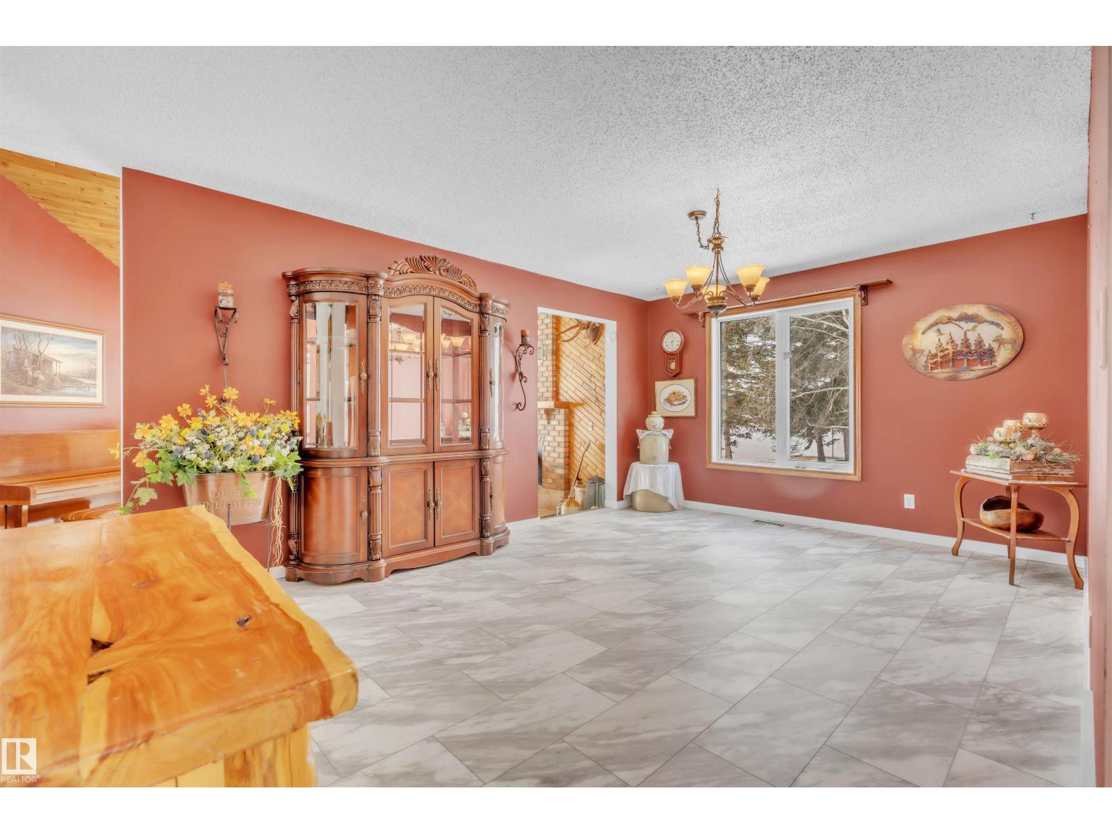 For sale: 60501 Range Road 451, Rural Bonnyville M.D., Alberta T9N2G6 ...