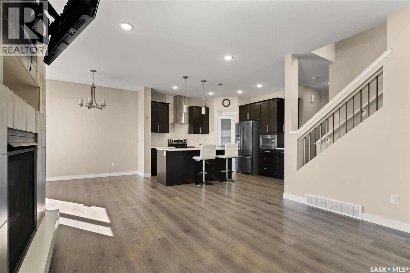 For sale: 3523 Green Turtle ROAD, Regina, Saskatchewan S4V3N8 ...
