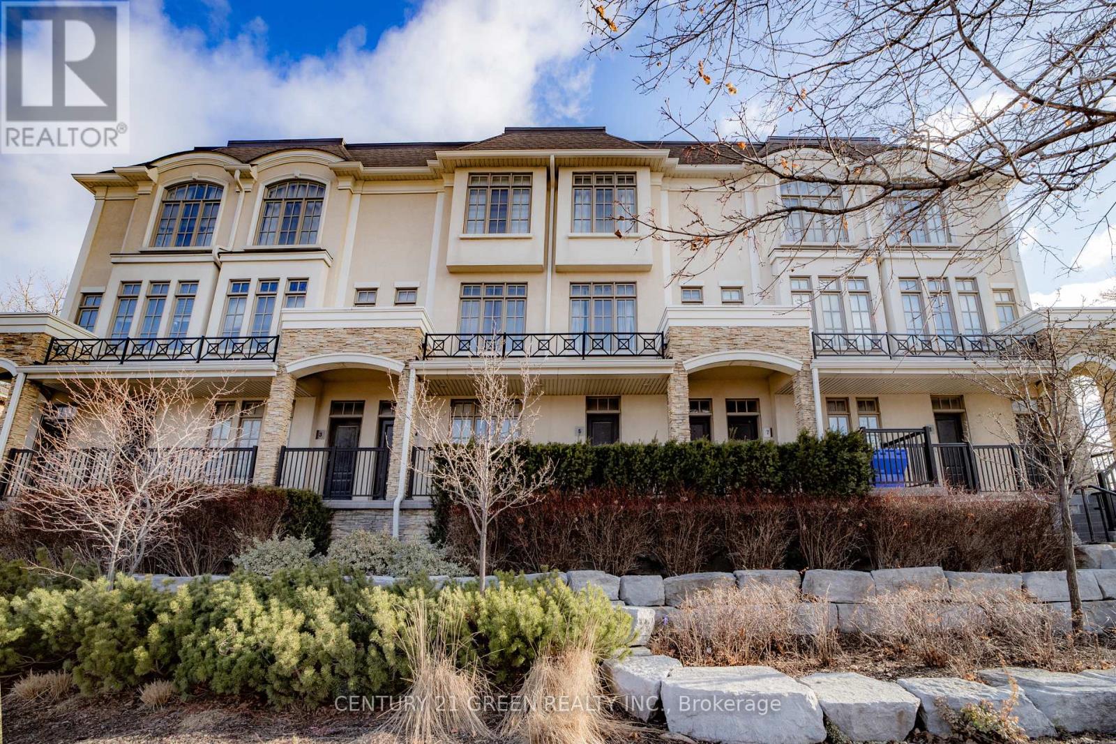 Row / Townhouse for Sale in 5 - 3071 CAWTHRA ROAD|Mississauga (Applewood), Ontario L5A2X4 5