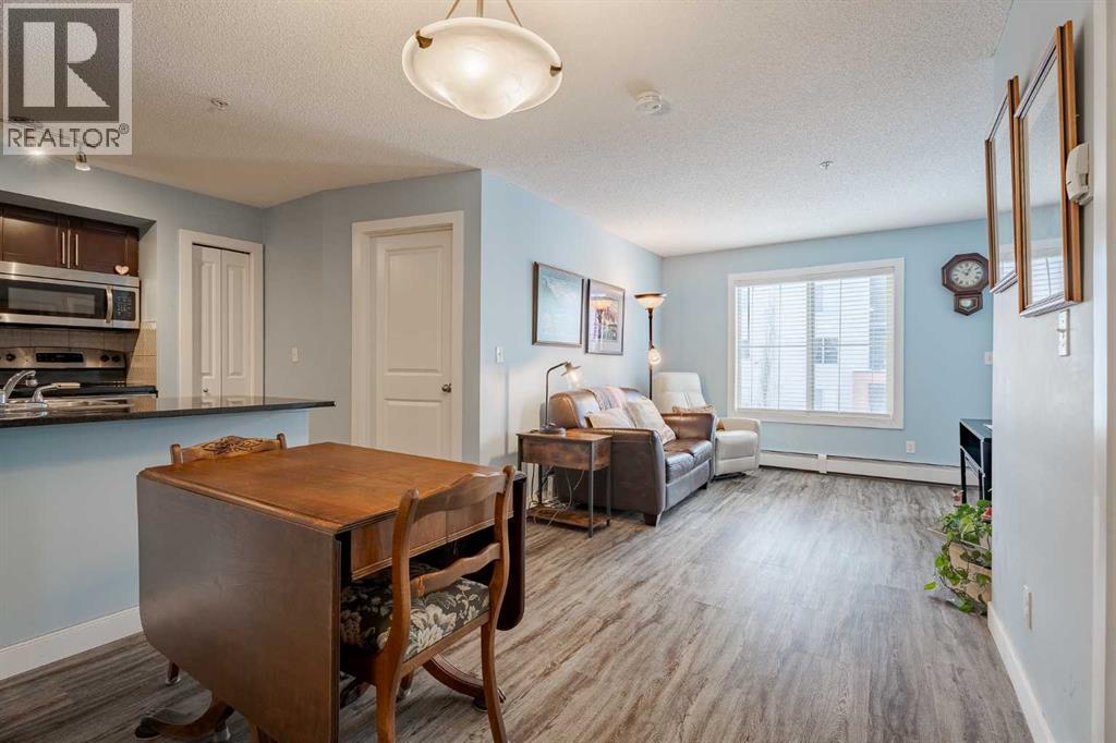 Apartment for Sale in 311, 2715 12 Avenue SE|Calgary, Alberta T2A4X8 3