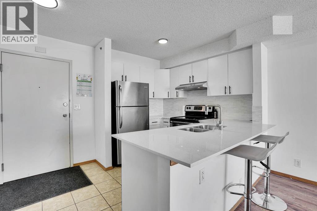 Apartment for Sale in 301, 92 Saddletree Court NE|Calgary, Alberta T3J0K9 4