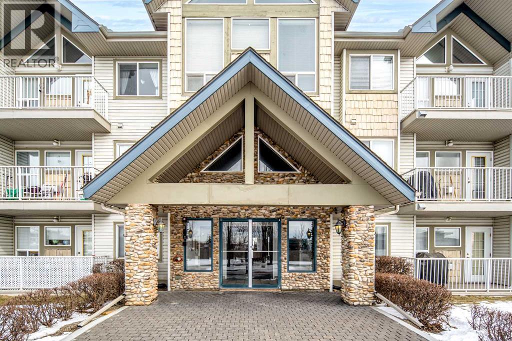 Apartment for Sale in 313, 7 Harvest Gold Manor NE|Calgary, Alberta T3K4Y3 2