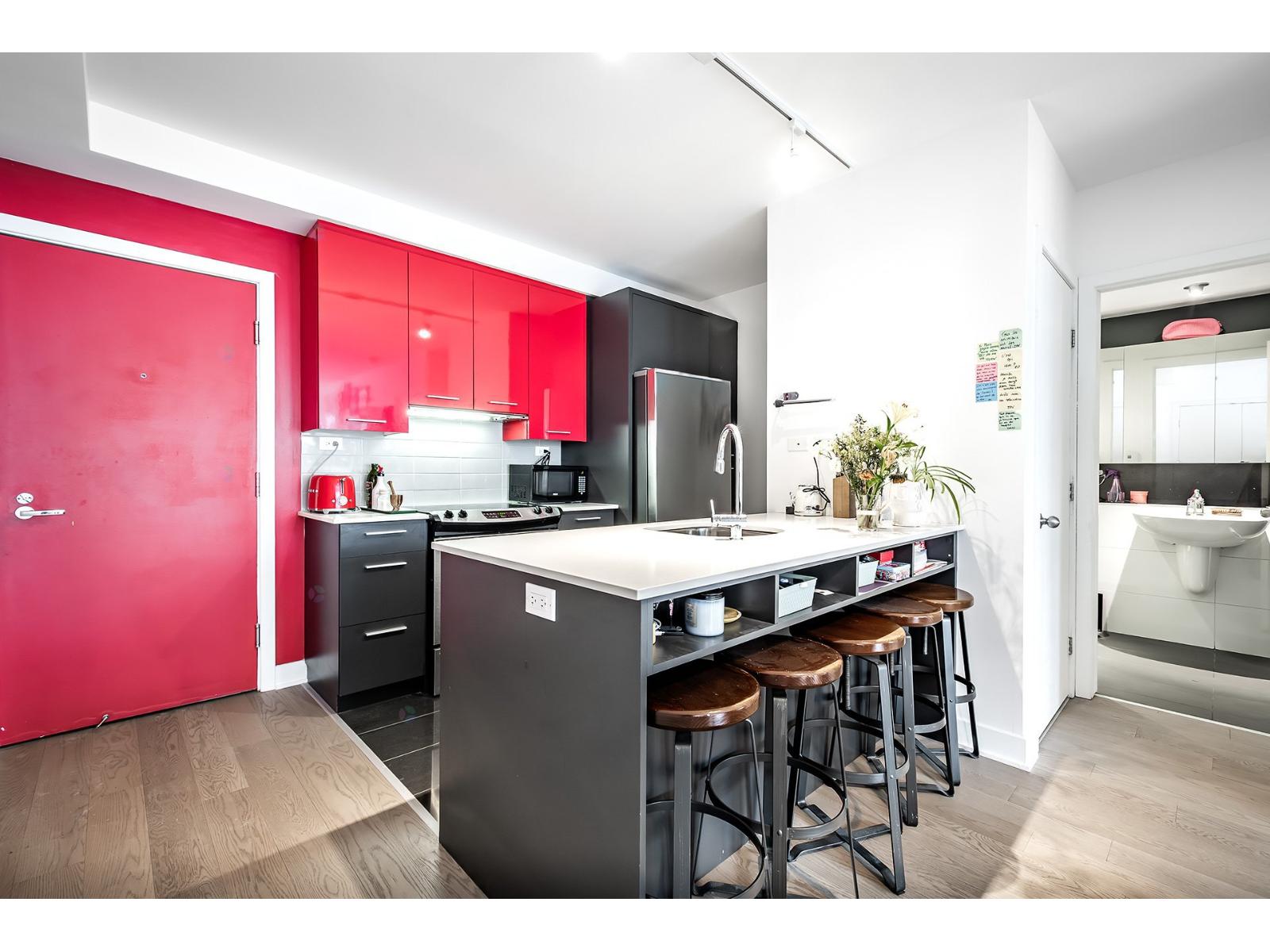For sale: 288 Rue Ann, #802, Montréal (Le Sud-Ouest), Quebec H3C0L3 ...