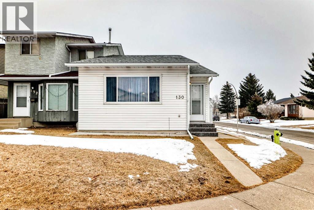 Duplex for Sale in 130 Pinemeadow Road NE|Calgary, Alberta T1Y4N9