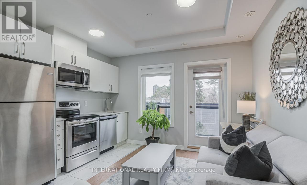 Row / Townhouse for Sale in 213 - 402 THE EAST MALL|Toronto (Islington-City Centre West), Ontario M9B3Z9 5