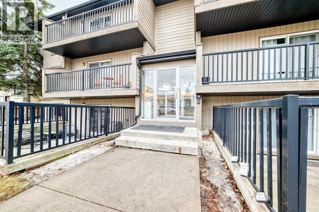 Apartment for Sale in 105, 4311 73 Street NW|Calgary, Alberta T3B2N2 5