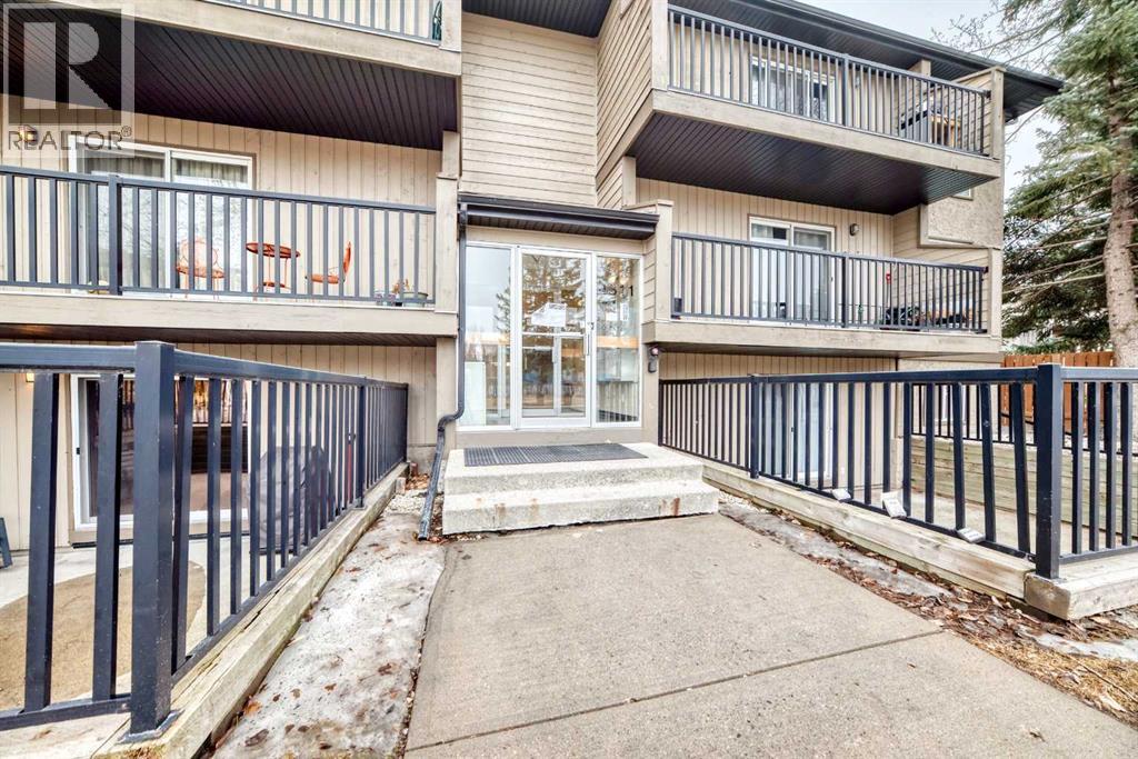 Apartment for Sale in 105, 4311 73 Street NW|Calgary, Alberta T3B2N2 4