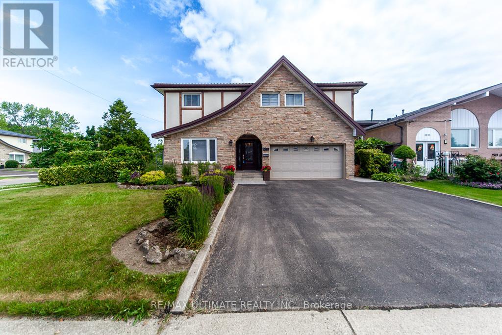 For sale: 2589 TRIDENT AVENUE, Mississauga (Cooksville), Ontario