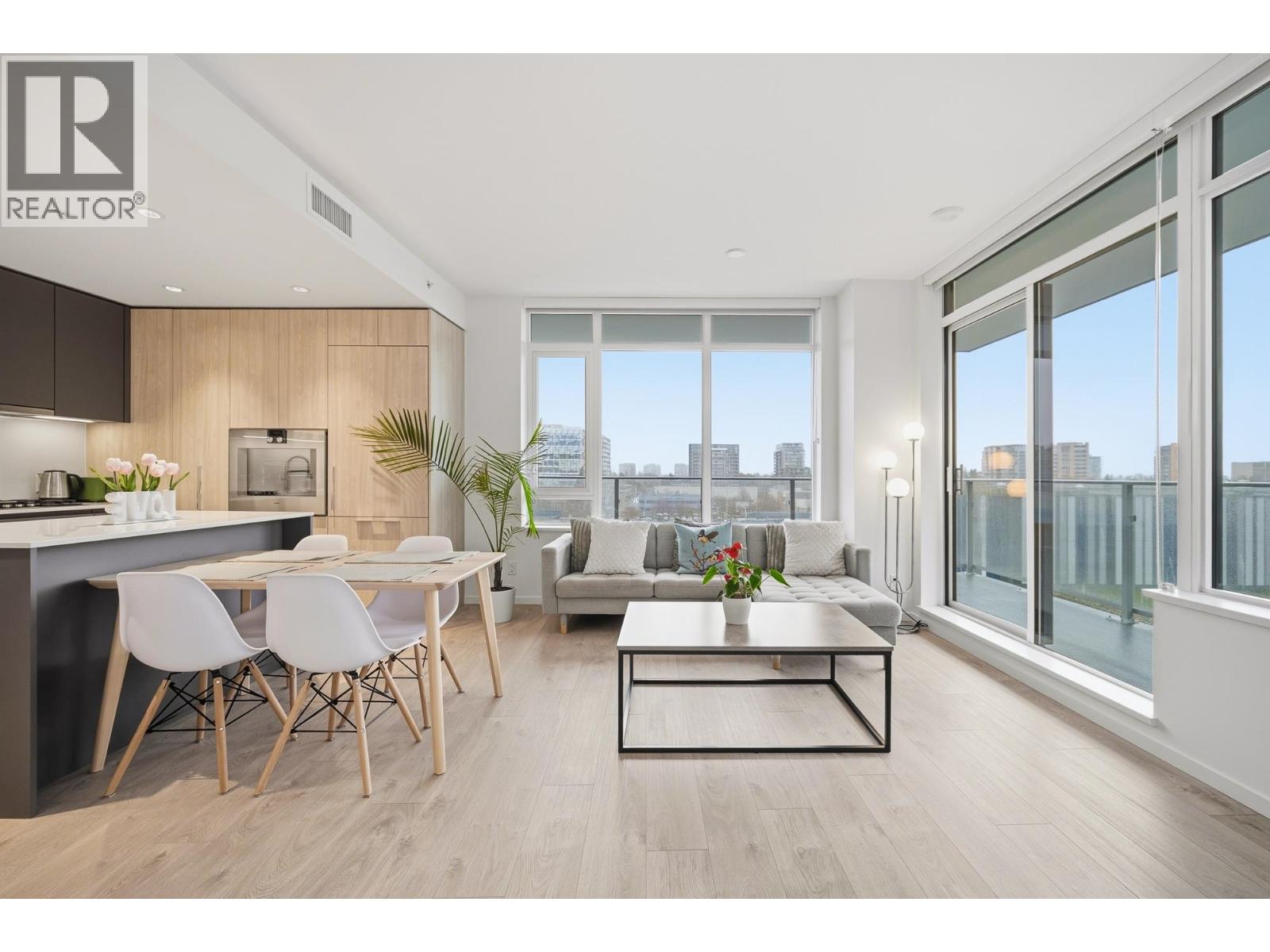 minoruページ For sale: 619 6300 MINORU BOULEVARD, Richmond, British Columbia