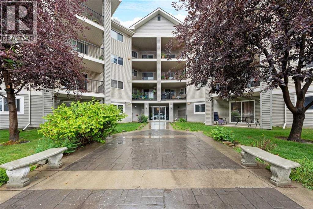 Apartment for Sale in 4214, 4975 130 Avenue SE|Calgary, Alberta T2Z4M5