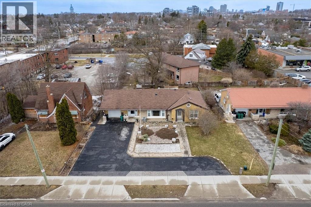 230 W HIGHLAND Road W, Kitchener, Ontario N2M3C2