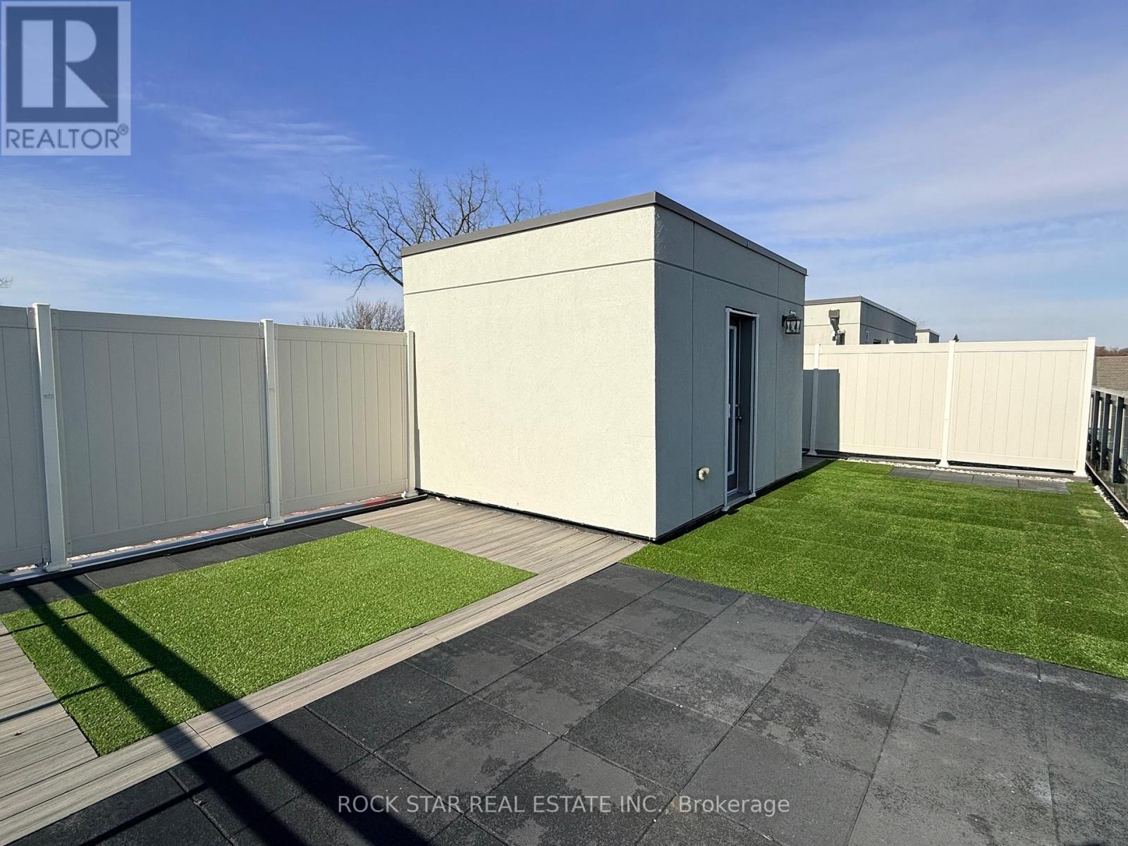 Row / Townhouse for Sale in 16 - 670 ATWATER AVENUE|Mississauga (Mineola), Ontario L5G0B6 4