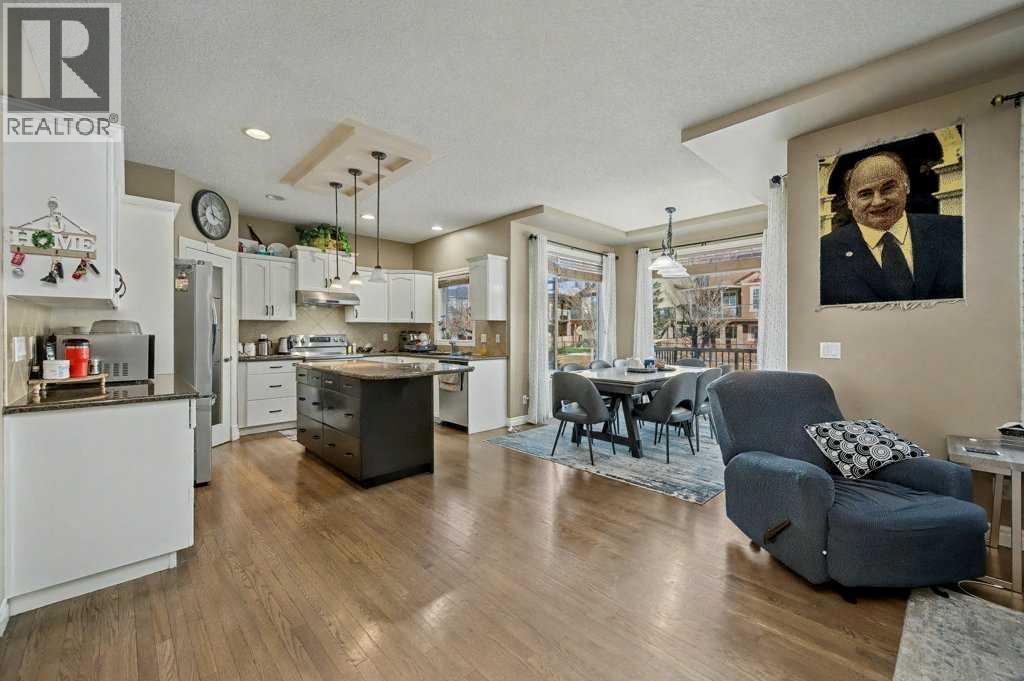 House for Sale in 91 Panatella Close NW|Calgary, Alberta T3K6C8 5