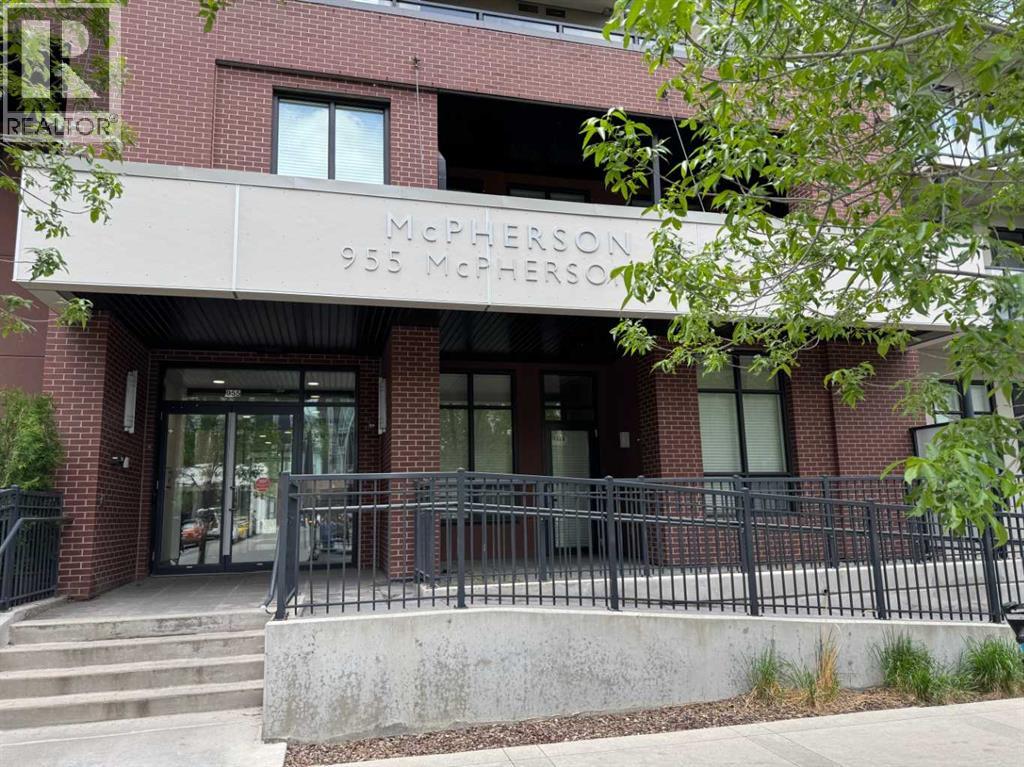 Apartment for Sale in 313, 955 Mcpherson Road NE|Calgary, Alberta T3E6V3 3