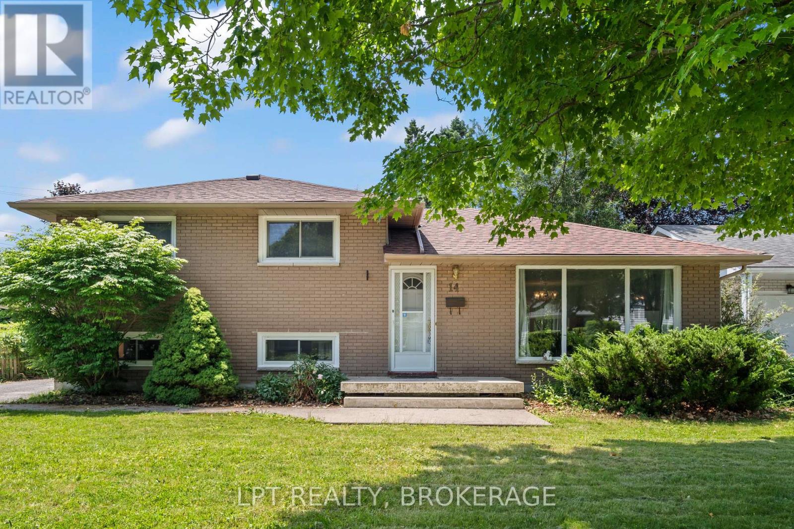 14 HERCHMER CRESCENT, Kingston (Central City West), Ontario K7M2V9