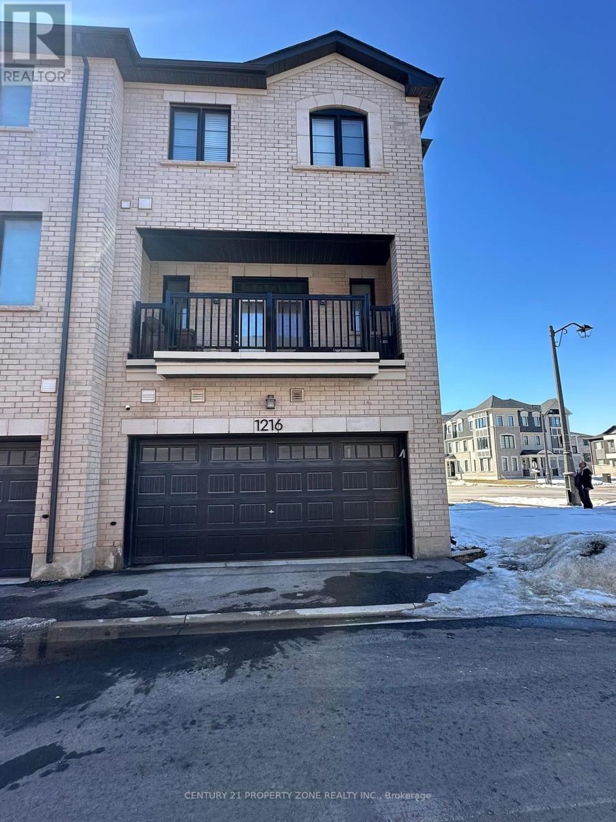 Row / Townhouse for Sale in 1216 WHEAT BOOM DRIVE|Oakville (JM Joshua Meadows), Ontario L6H7W4 4