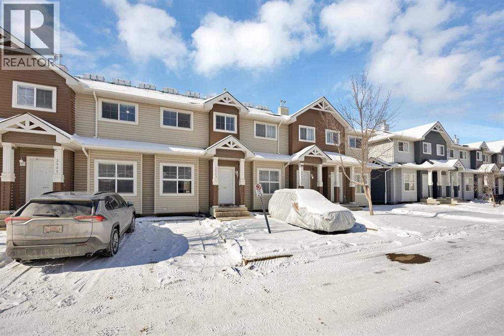 Row / Townhouse for Sale in 3503, 111 Tarawood Lane NE|Calgary, Alberta T3J0G9 3
